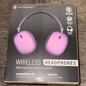 Purple Wireless Over-Ear Headphones‎